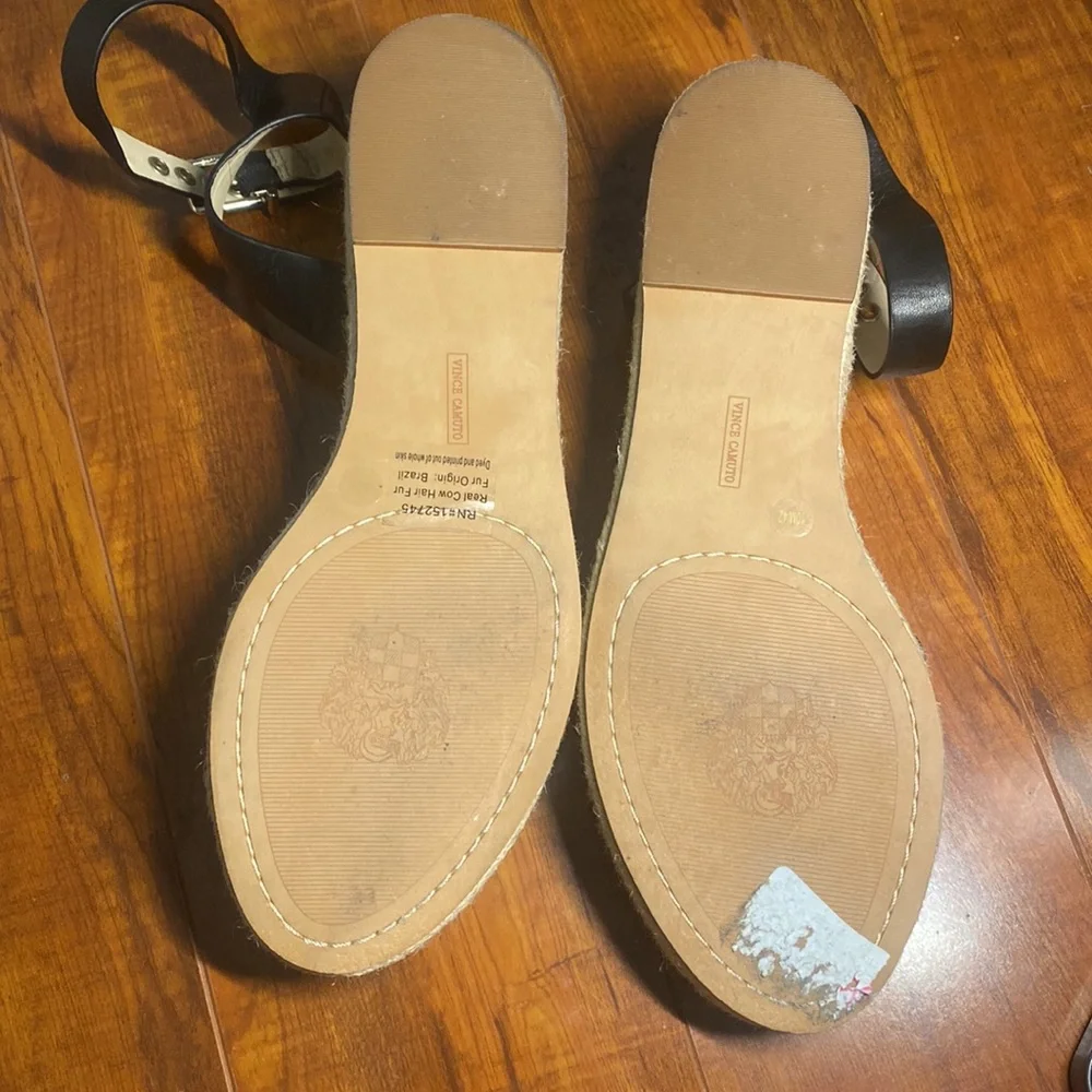 Pre-Owned VINCE CAMUTO KATHALIA PLATFORM ESPADRILLE LEOPARD PRINT SHOES